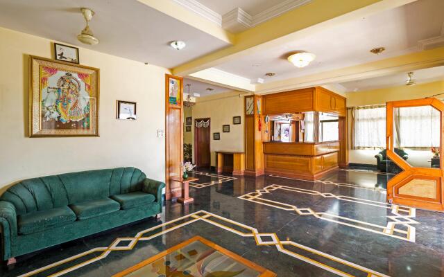 Hotel Indore Palace