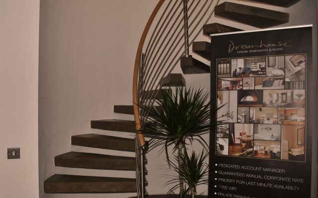 Dreamhouse Apartments London City
