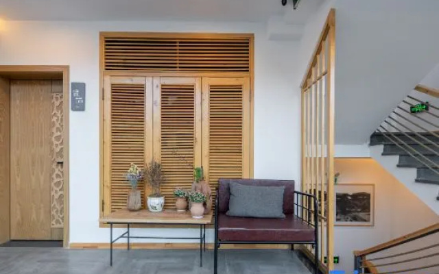 Lijiang Muxi Yu light luxury homestay