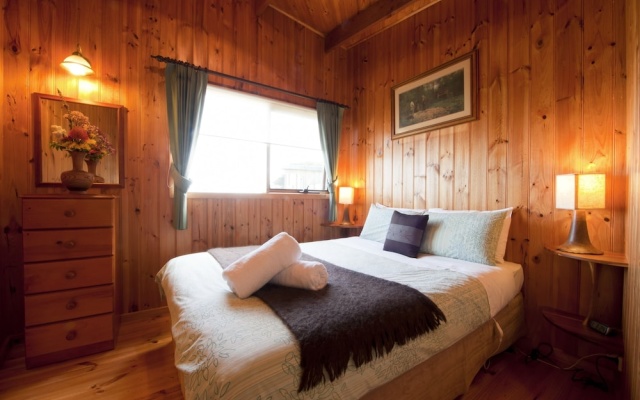 The Boomerangs – Guest Rooms – Johanna
