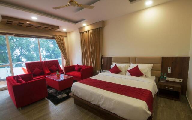 Shivaay Morex A Vegetarian Hotel