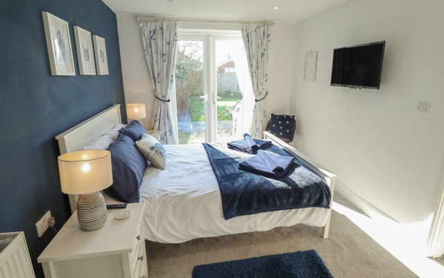 The Seaside Retreat