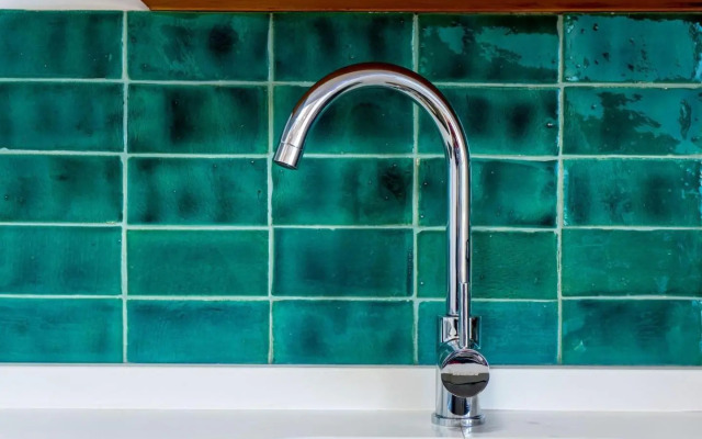 Lovelystay - Turquoise River View II