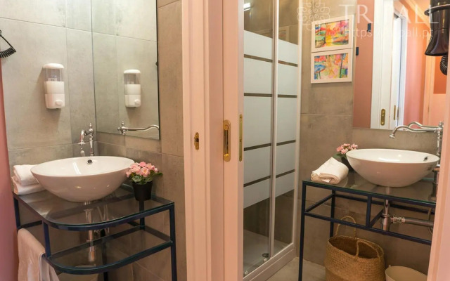 Oporto Center Clean & Cozy Apt 4