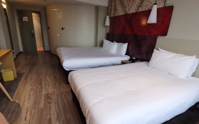 Ibis Xi'an Jianzhang Road Fengdong New Area Hotel