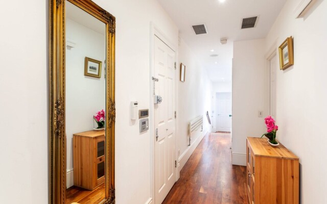 Spacious Pimlico Apartment