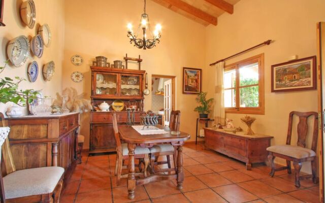 House Binibona Moscari