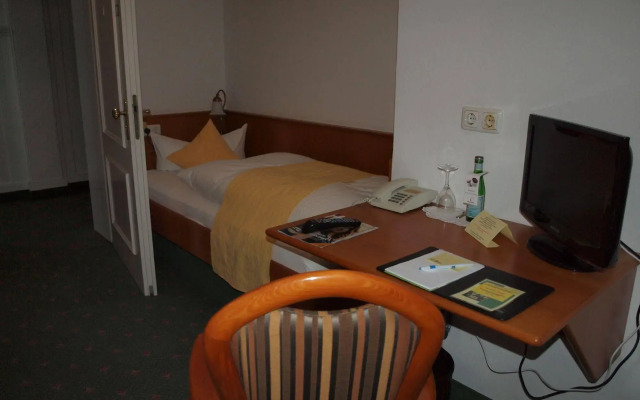 Hotel Bellevue Schmölln