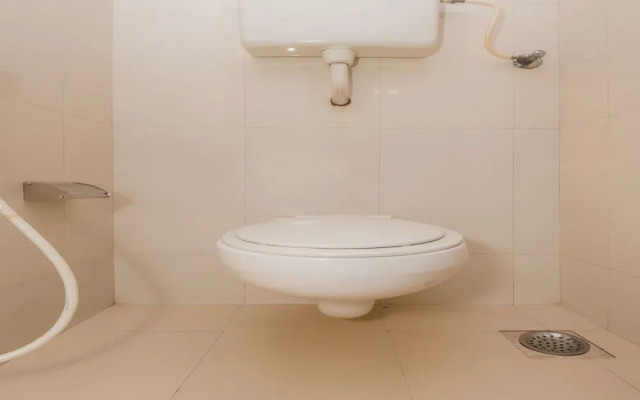 Hotel Palm Star By OYO Rooms