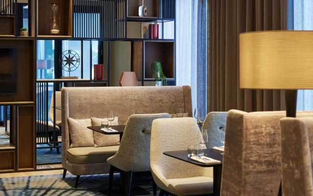 Hyatt Place Melbourne, Essendon Fields