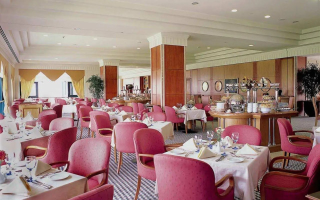 Hilton Pyramids Golf