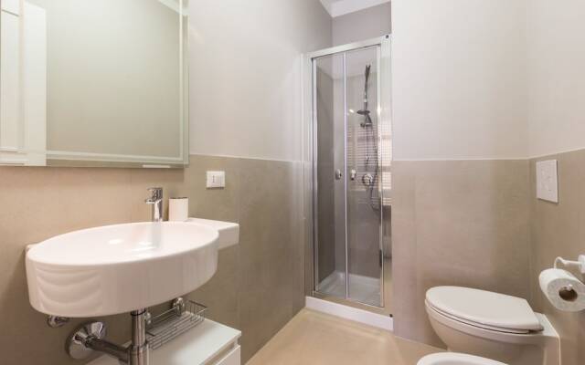 Elegante e Moderno Appartamento al Politeama