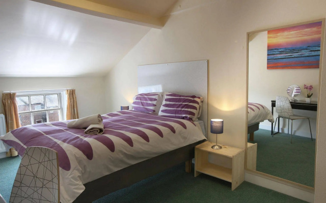 Discovery Accommodation