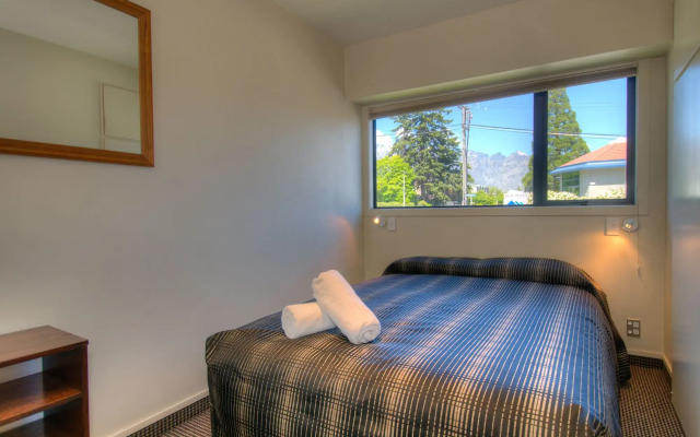 Four Seasons Motel