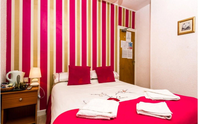 Canberra Hotel
