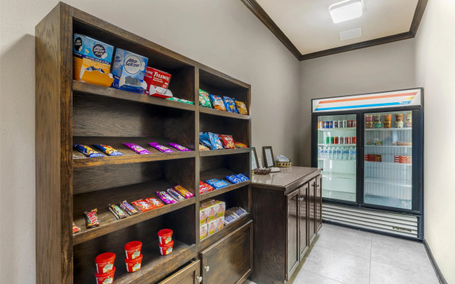 Best Western Red River Inn & Suites