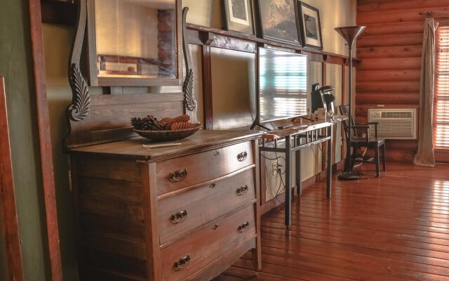 Sumas Mountain Lodge