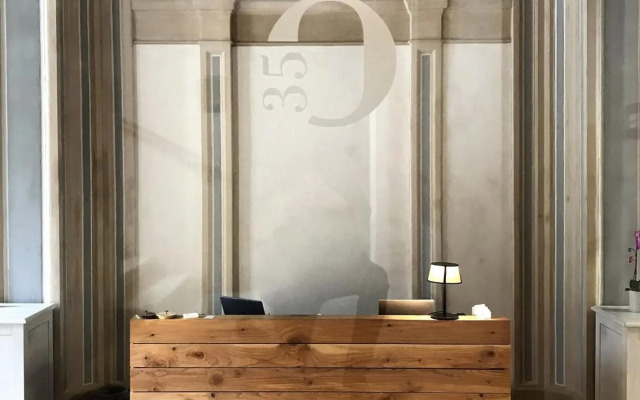 Opera 35 Boutique Hotel