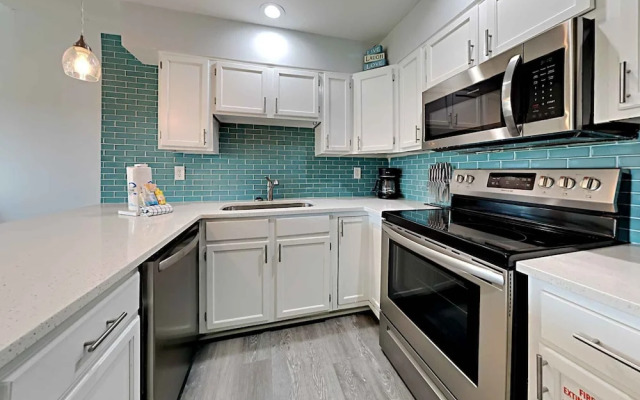 Seacove #6H - Best Day Ever