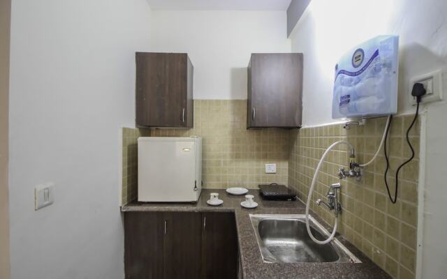 OYO 10725 Home 1BHK near Dil Chahta hai Fort