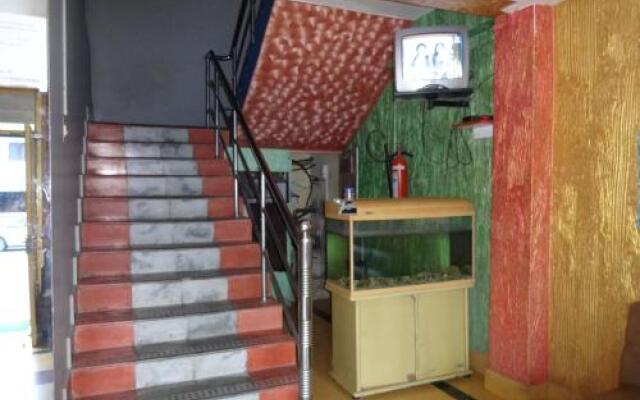 Hotel Rajadeepam