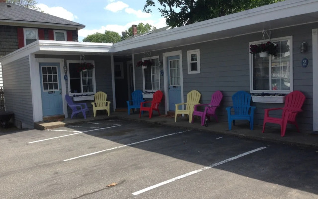 Sandcastle Inn & Motel