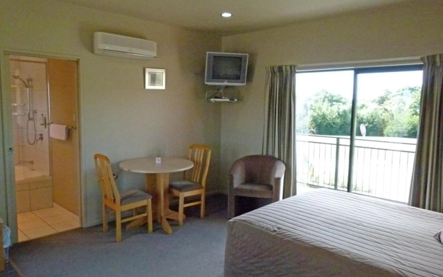 Kaikoura Gateway Motor Lodge – Guest Rooms – Kaikoura