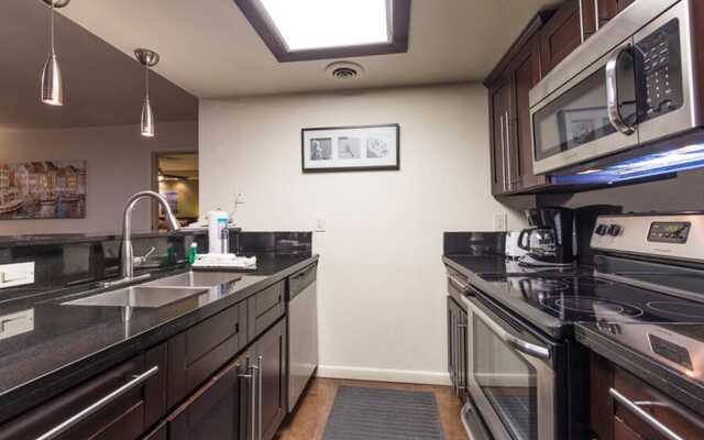 Saida Royale Condominium 9017