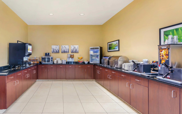 Sleep Inn & Suites Devils Lake