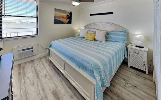 Lovers Key Beach Club 202