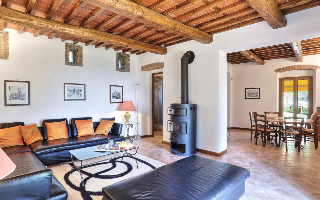 Casanivi 14 2 in Uzzano