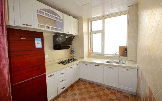 Taiyuan Strawberry Apartment