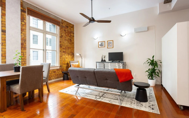 Toodle's Characterful loft on Lorne Street