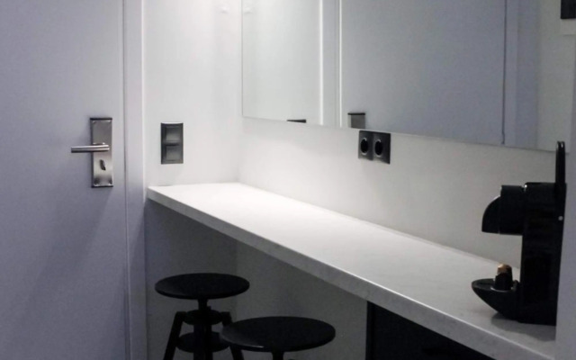 Triple A - Apartments Accommodation in Psirri Square