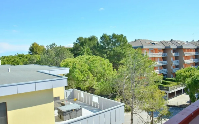 Nice Two-bedroom Apartment With Attic Terrace