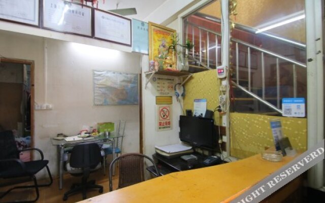 Luoshen Hostel