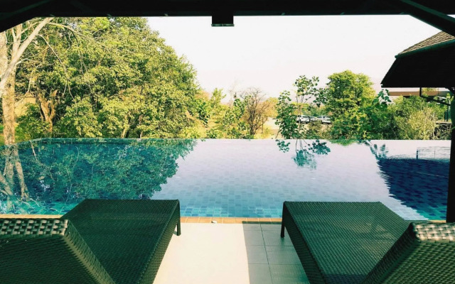 Rain Tree Khao Yai Hotel
