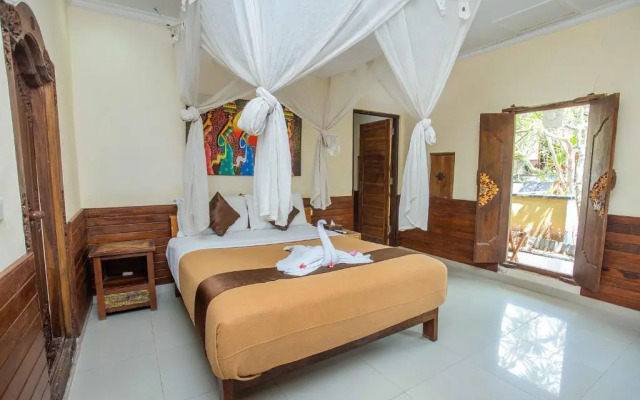 The Tanis Villas & Lembongan Express Bali