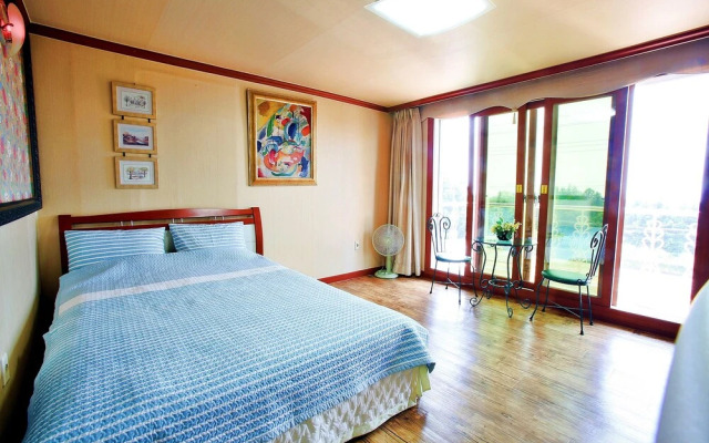 Stone Castle Pension