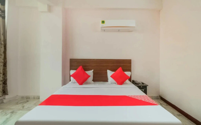 Hotel Z Black by OYO Rooms