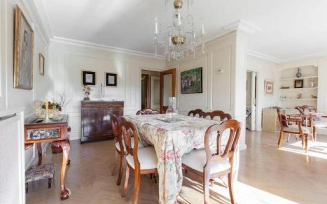 Modern B&B Somosaguas