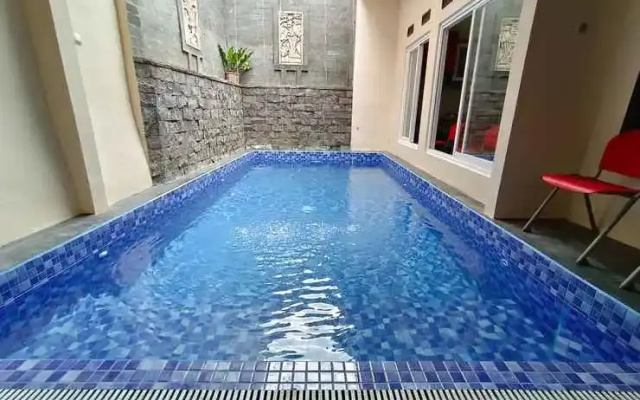 Villa Kusuma Estate 21 With Private Pool by N2K