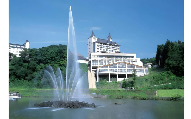 Royal Tainai Park Hotel