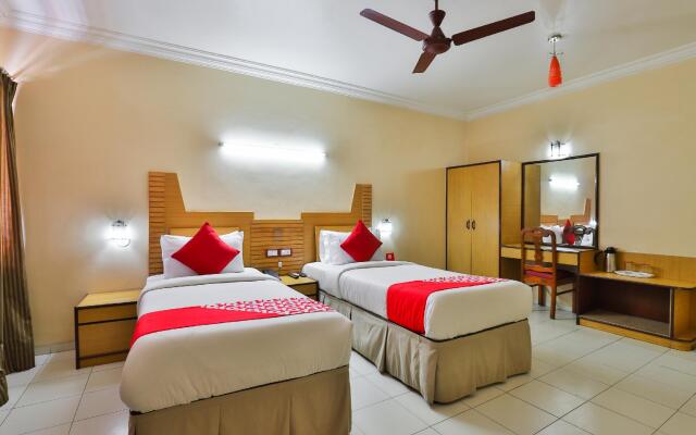 OYO 19952 Hotel Woodlands