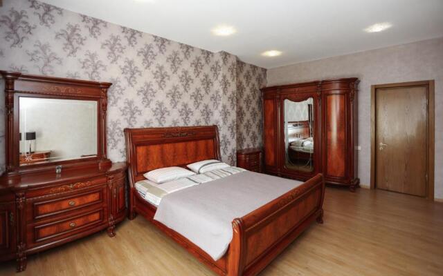 HostHub Ortachala Apartment