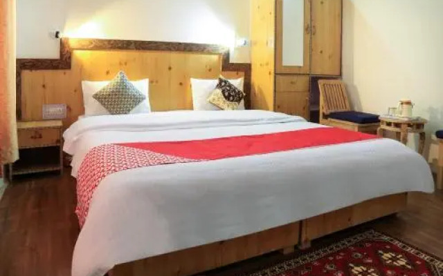 The Mir Villa by OYO Rooms