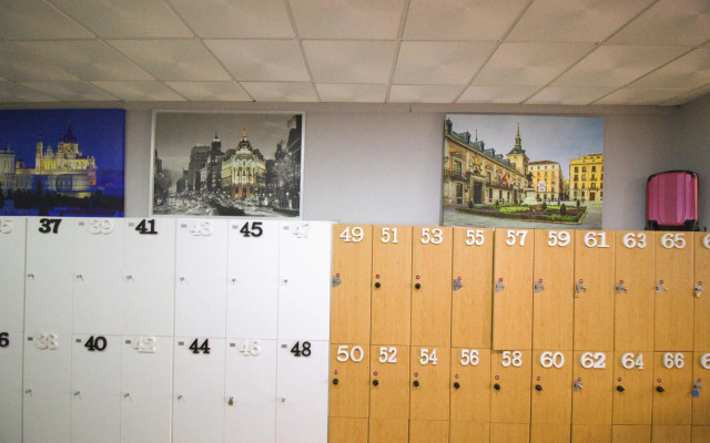 Madrid Downtown Hostel