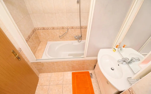 APARTMAN LAURA GALILEO blizu centra i plaze