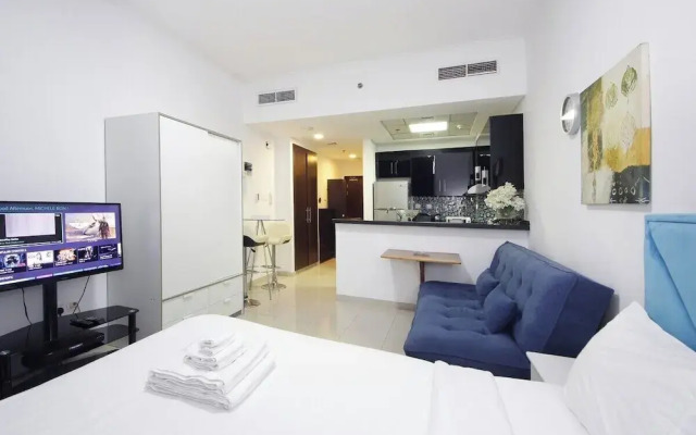 Silk Valley - Ample Studio near The Walk