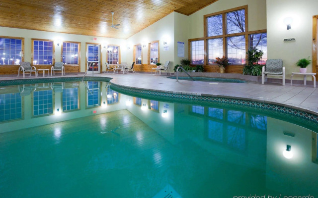 Country Inn & Suites by Radisson, Baxter, MN
